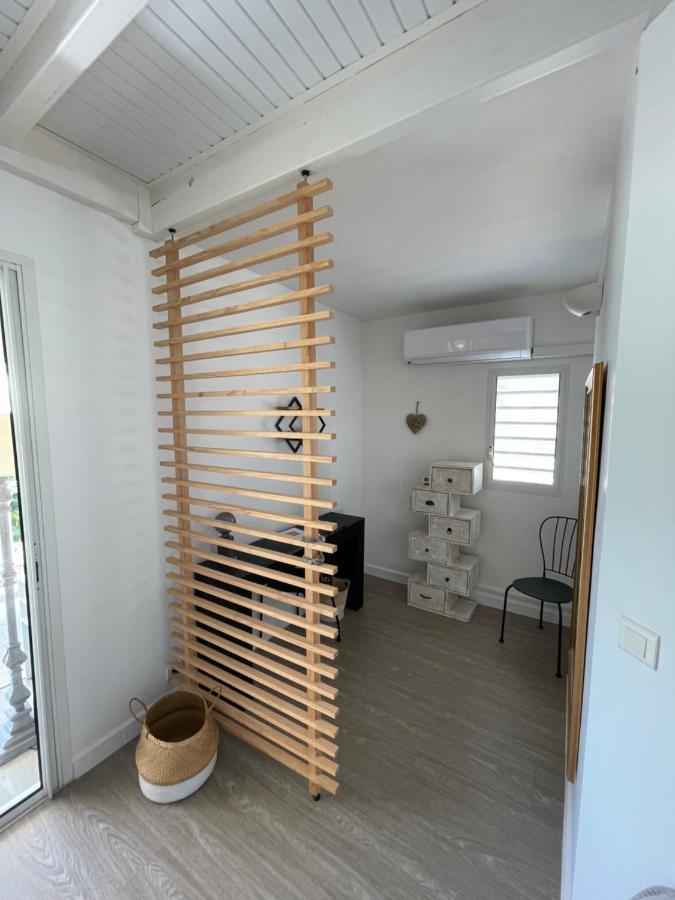 Apartamento Pitaya - T3 Cosy En Duplex Avec Cuve Saint-Francois  Exterior foto